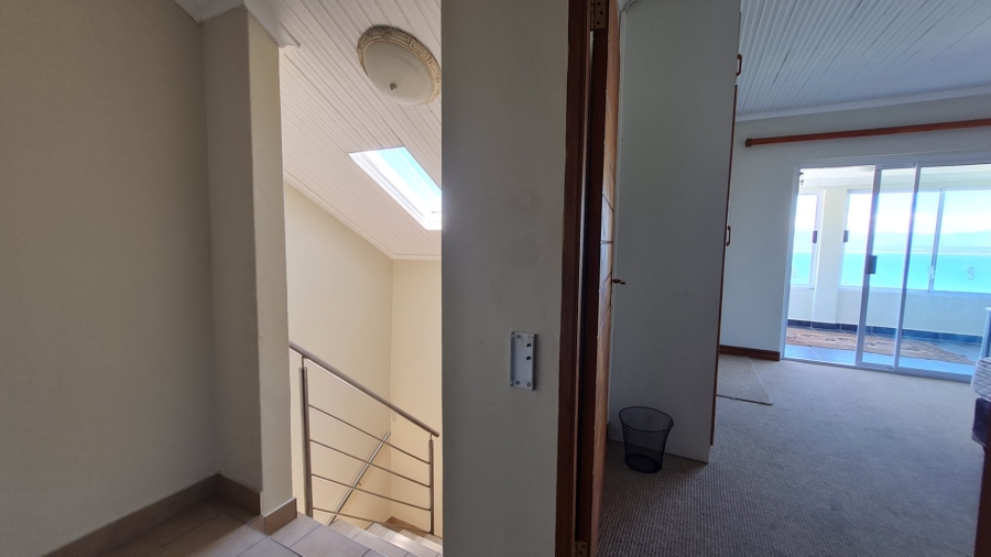 4 Bedroom Property for Sale in Linkside Western Cape